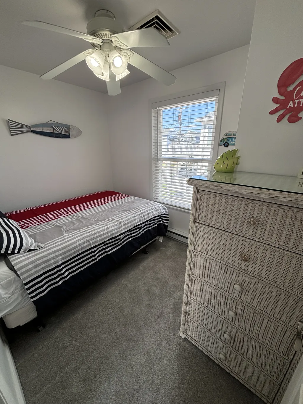 2nd floor bedroom