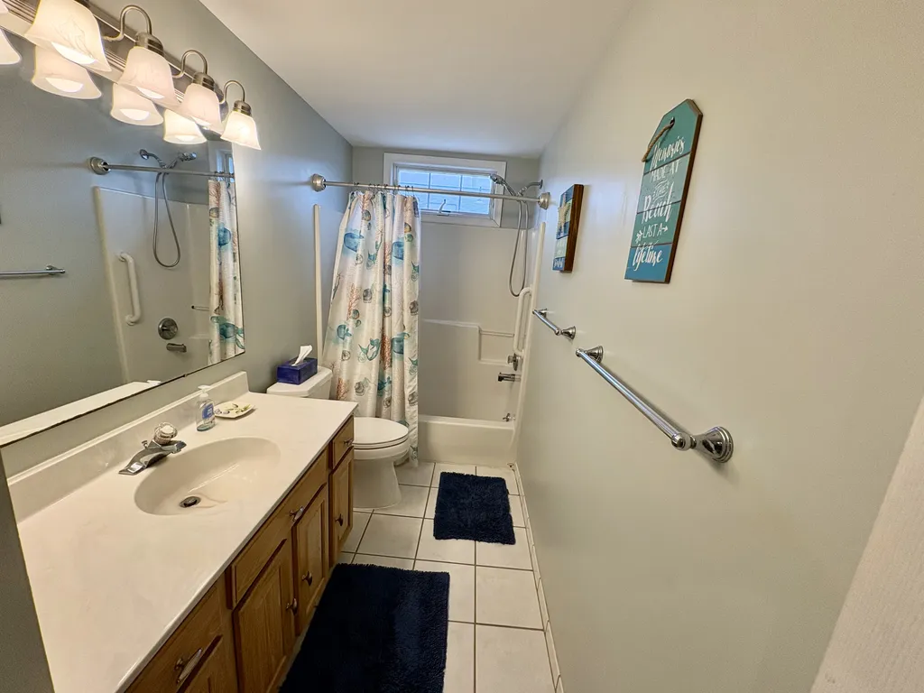 Main Bath