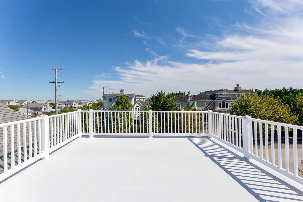 Rooftop Deck
