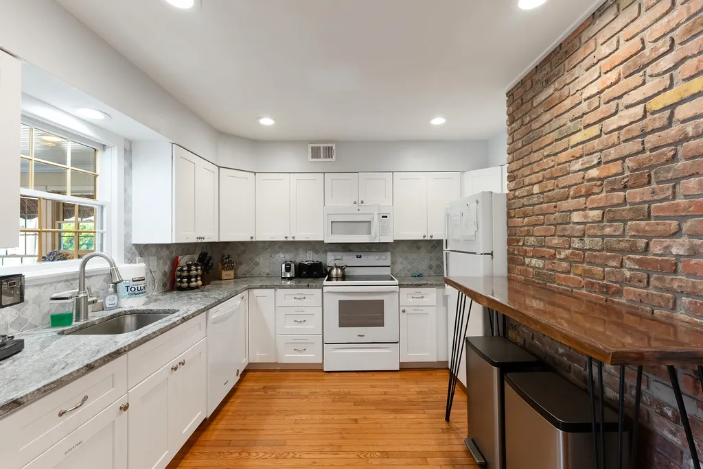 1st Floor Kitchen