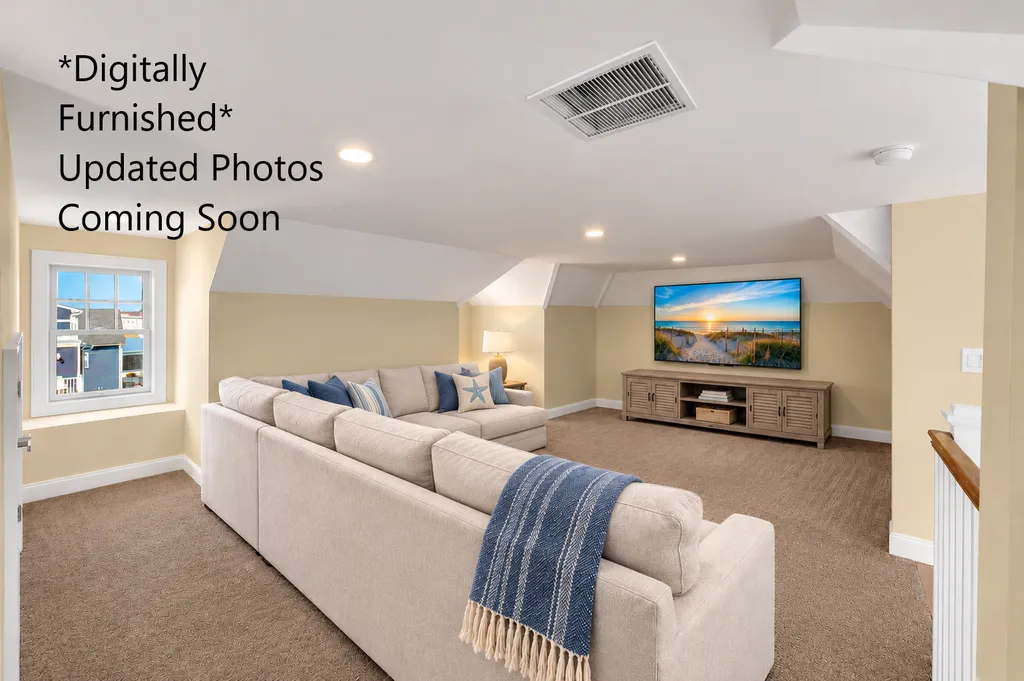 Top floor family room