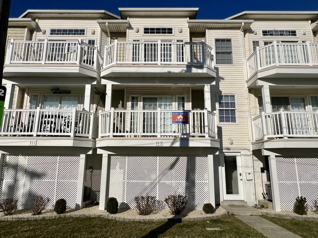 3 story townhouse