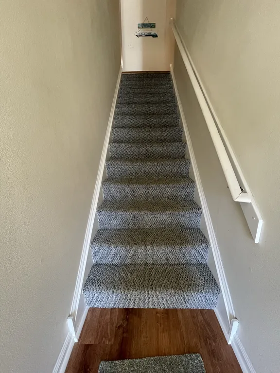 Upstairs to main level