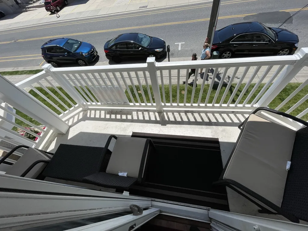 main level balcony
