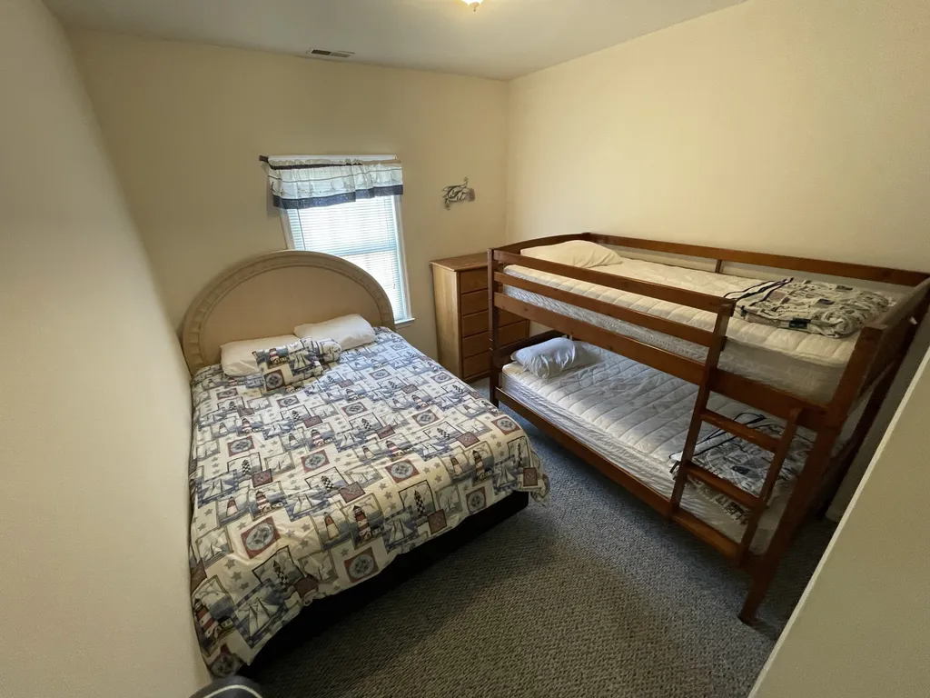 bedroom 2 (queen and bunk)