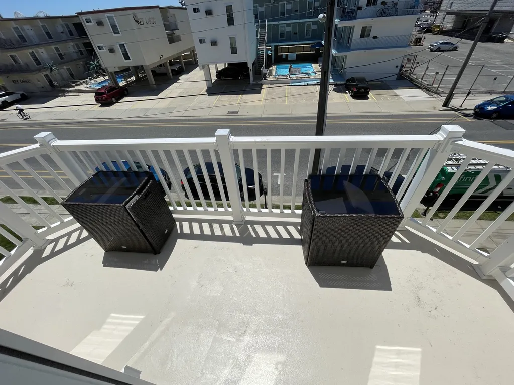 upstairs master balcony