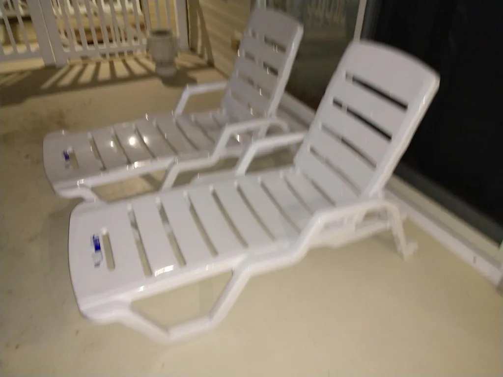 Deck/Lounge Chairs &amp;amp; Table