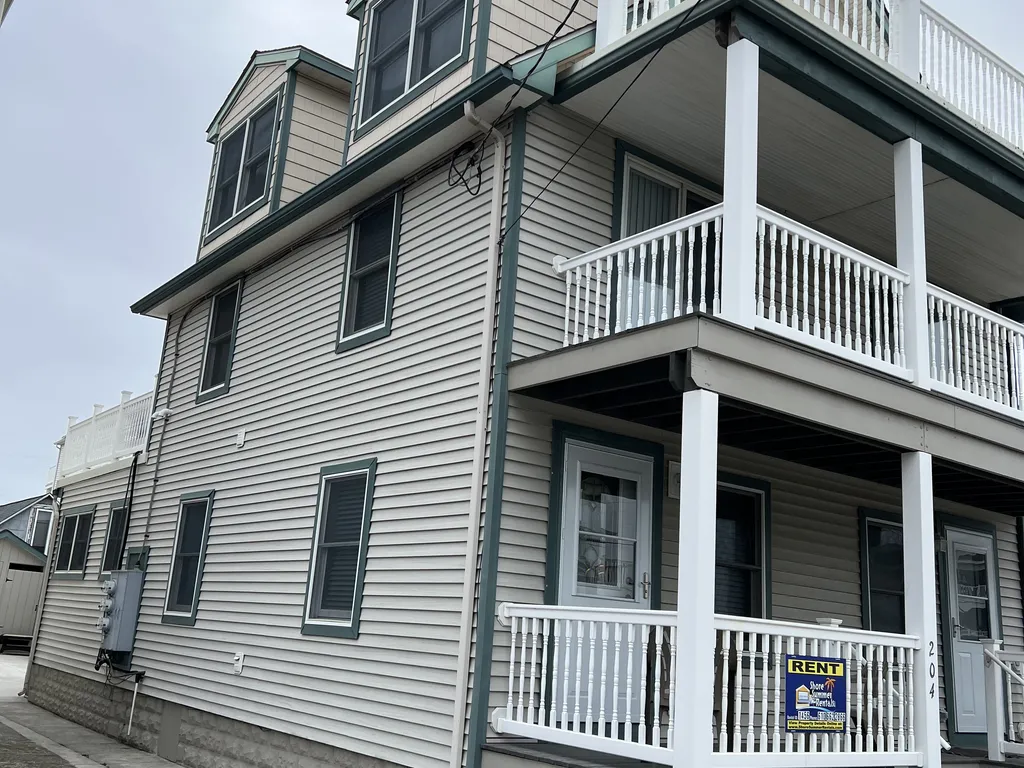 204 West 2nd Ave, North Wildwood, NJ 08260