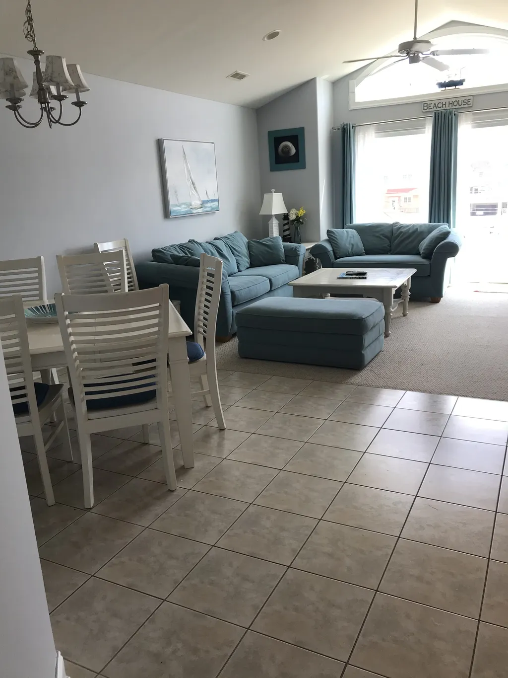 Great room/ queen sz sleeper sofa