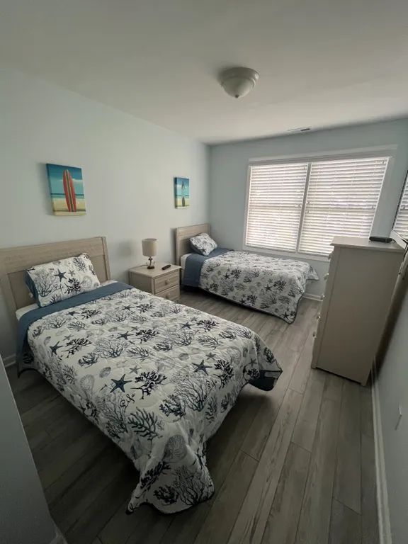 THIRD FLOOR THIRD BEDROOM (TWO TWINS)