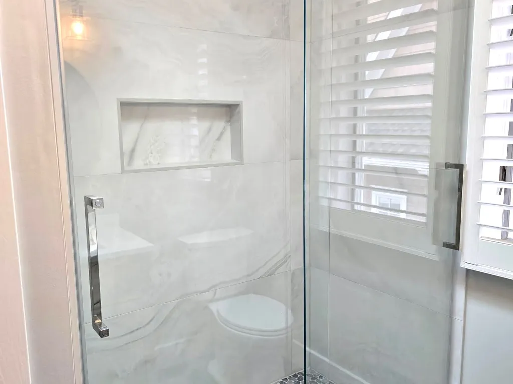 Hall Bathroom