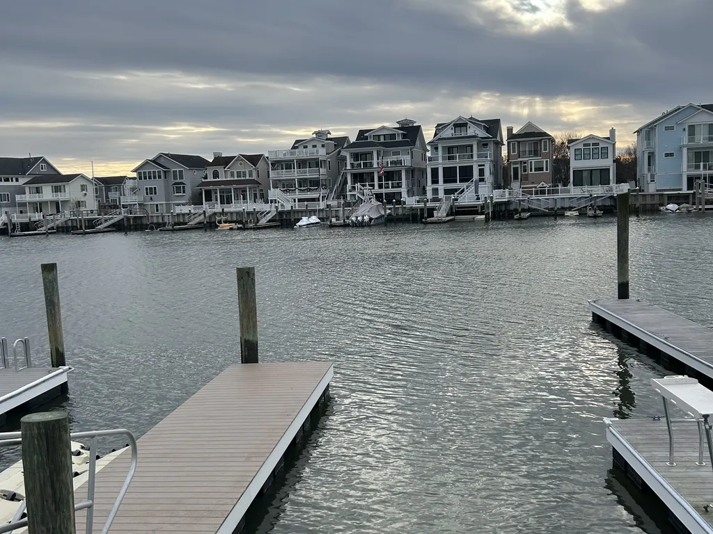 New dock 2025