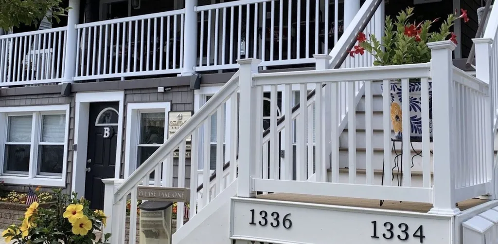 Front stairs to porch