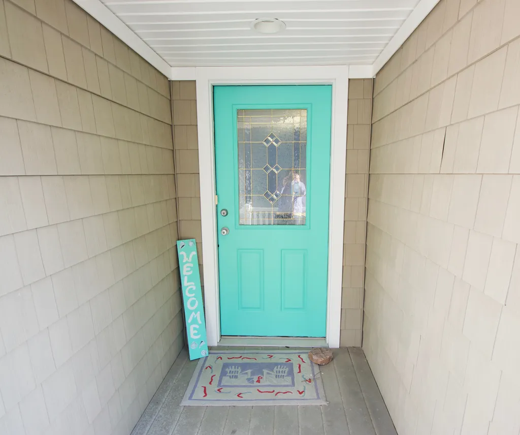 FRONT ENTRY
