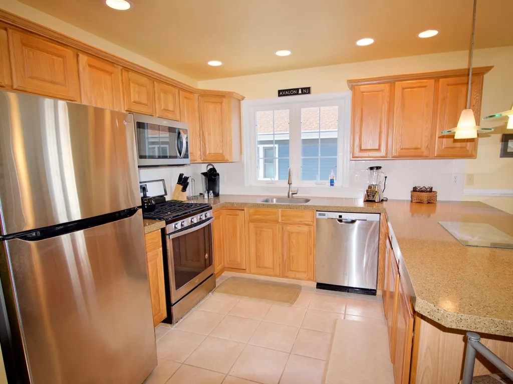 NEW STAINLESS APPLIANCES