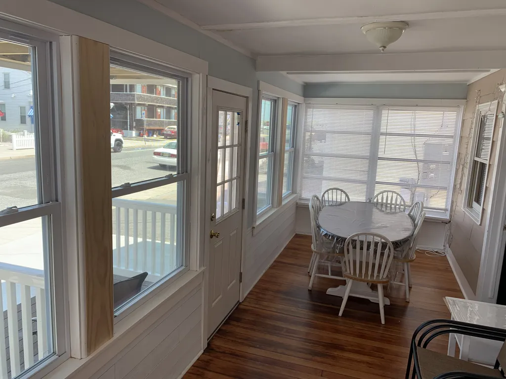 17 down front porch