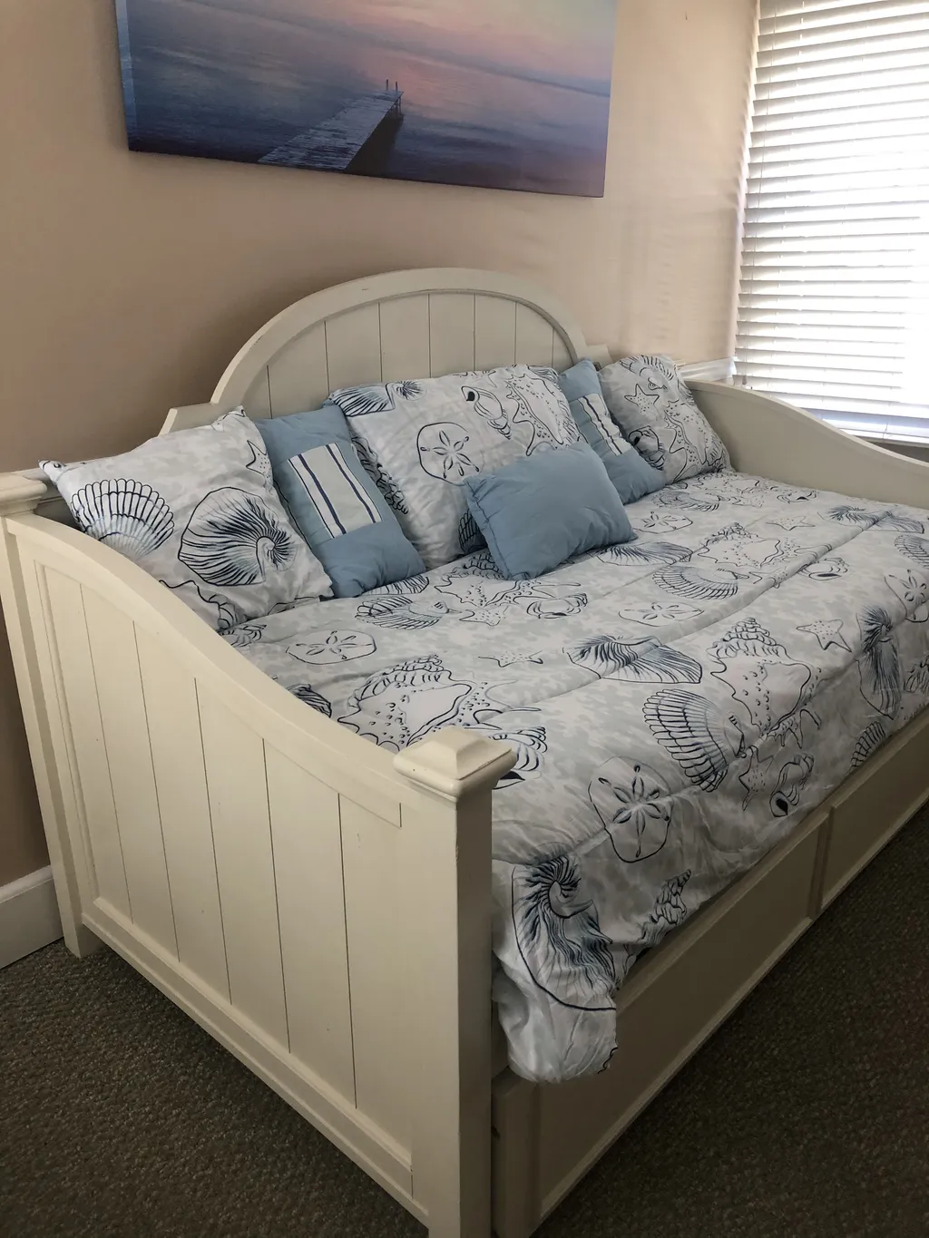 Trundle Bed in loft