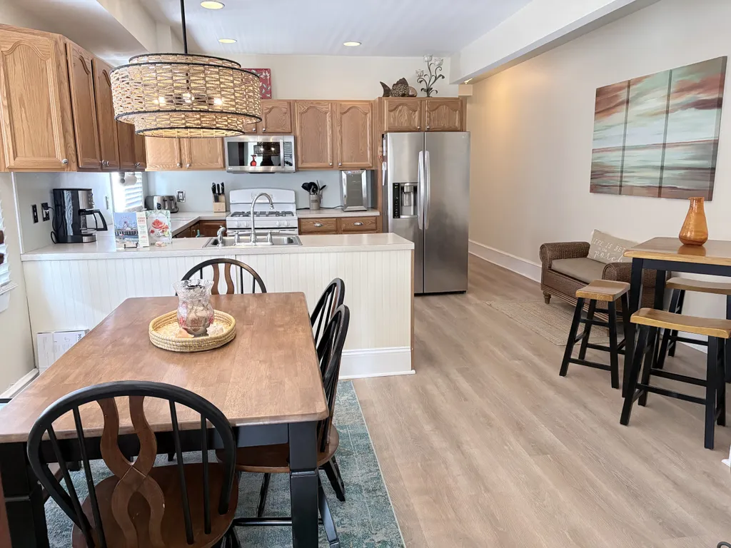Fully stocked kitchen