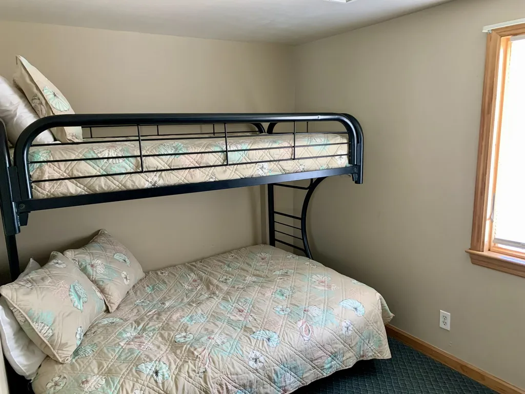 3rd bedroom full/twin 