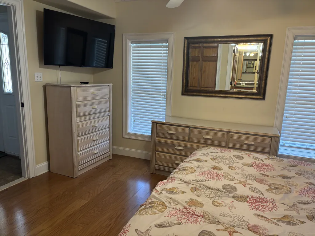 1st Floor Bedroom 