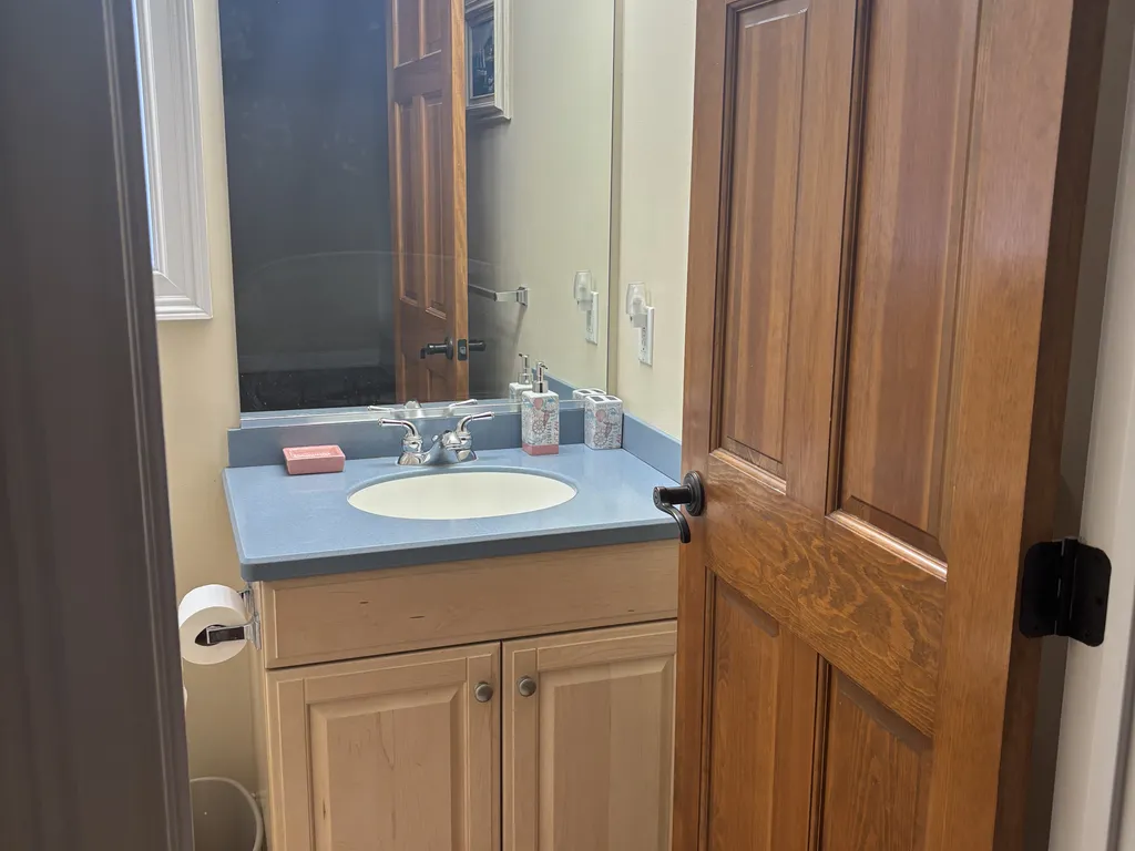 Full Bath 3rd Floor 