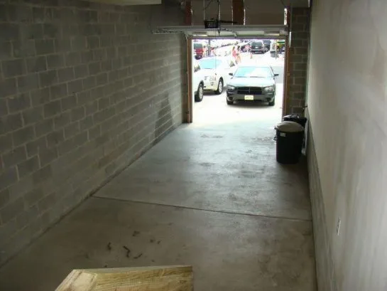HUGE GARAGE