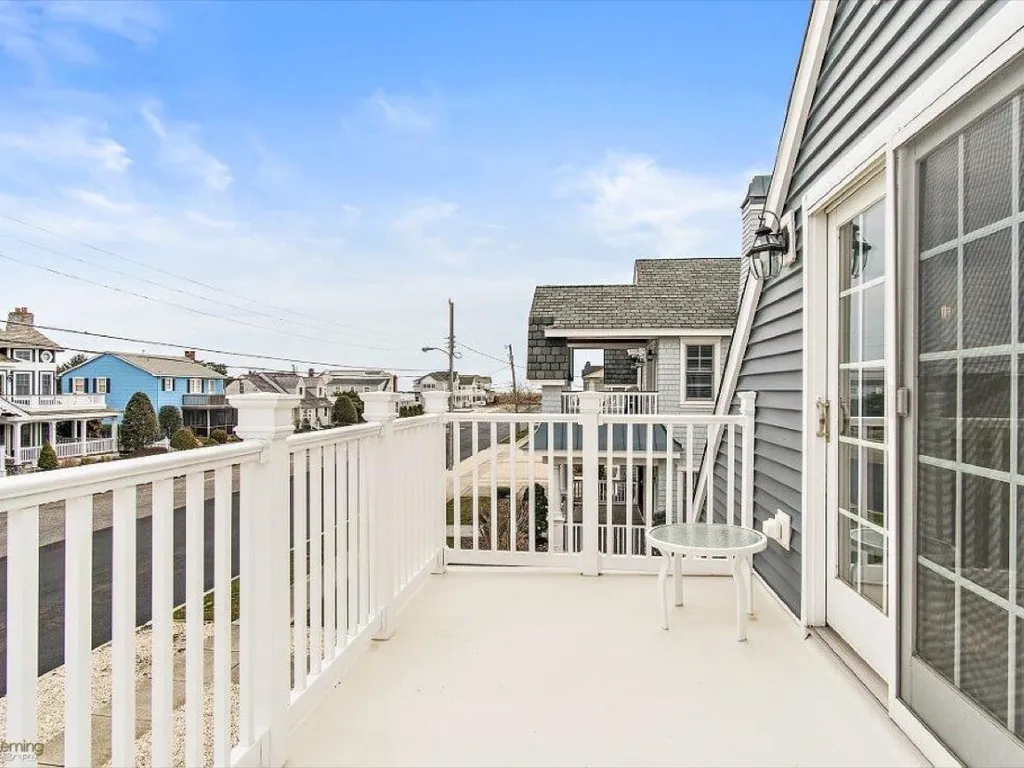 Second Floor Deck Views