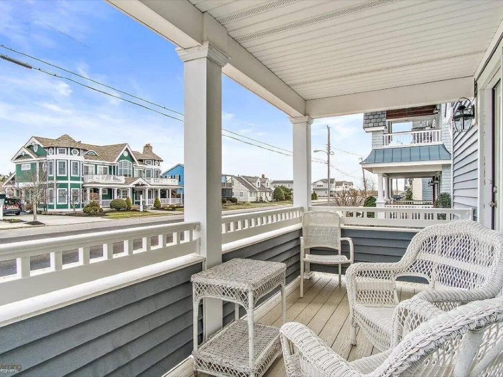First Floor Deck Views