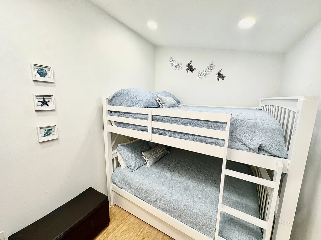 4th bedroom full over full bunk with trundle