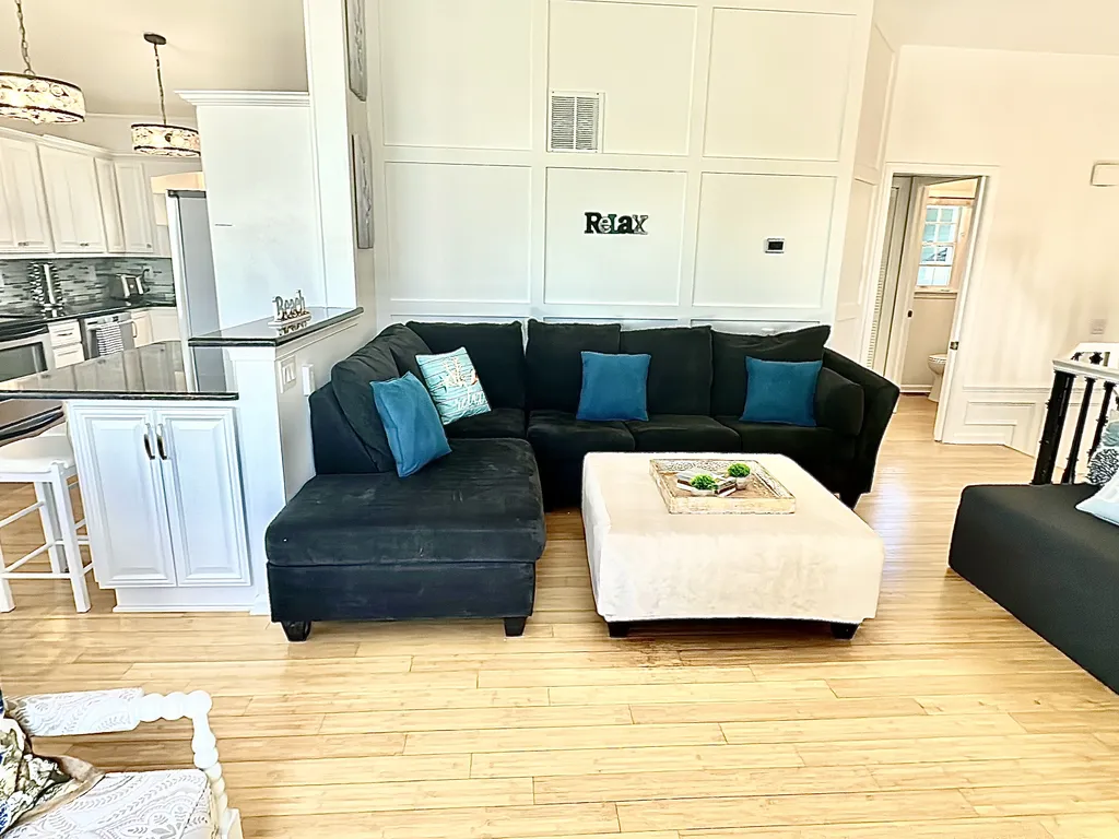 open concept living room/dining room/kitchen