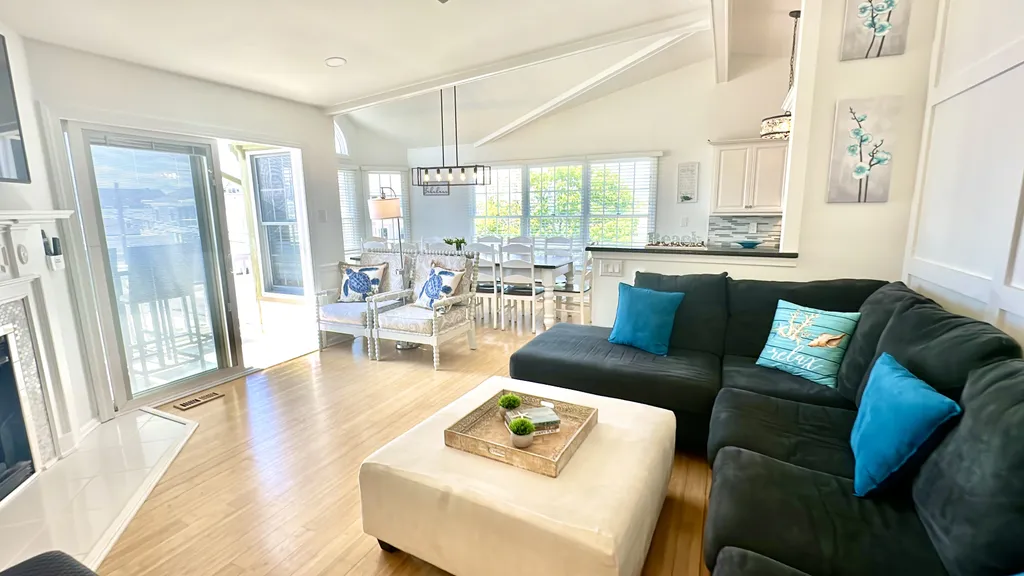 Living room view onto deck