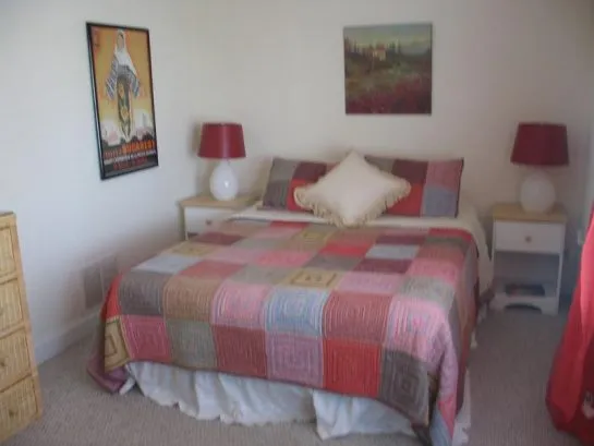Queen Bedroom