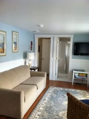 1st Floor Living Room