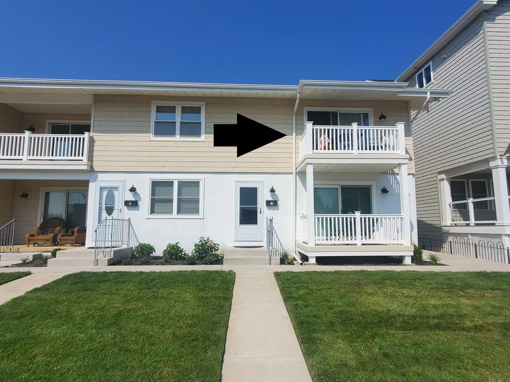 Exterior - 2nd Floor (arrow)