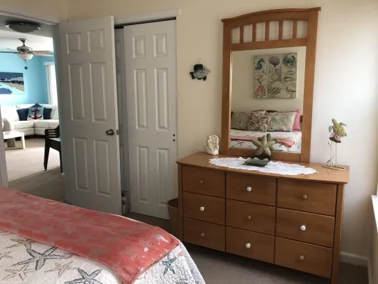 Middle Bedroom (#2)
