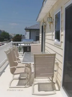 Deck looking bayside.