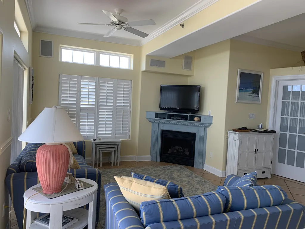 sitting area